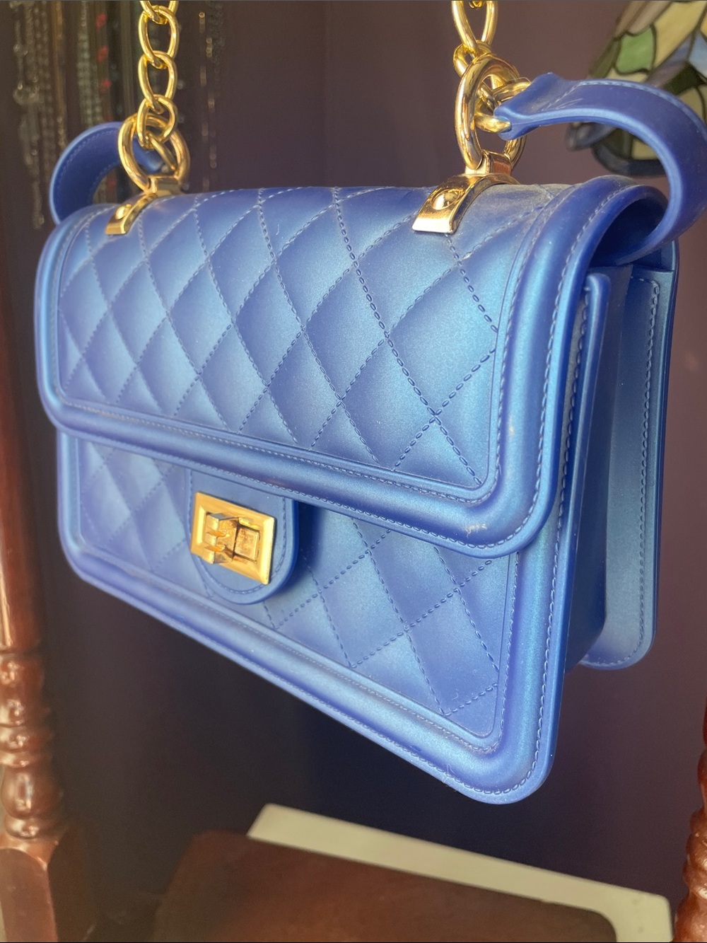 NWOT JELLY QUILTED CHAIN BAG